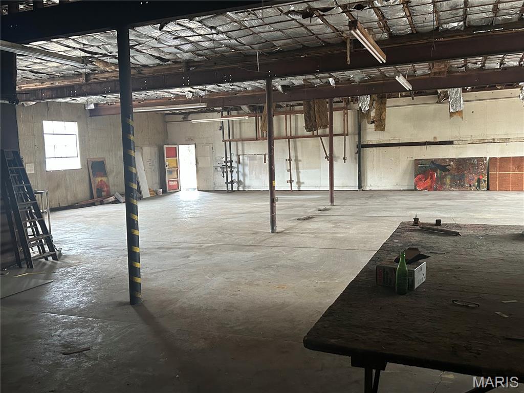 none - Commercial Sale