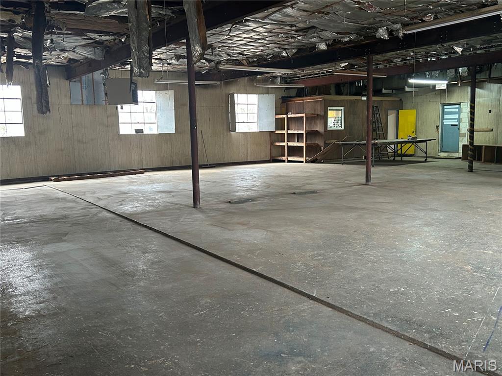 none - Commercial Sale