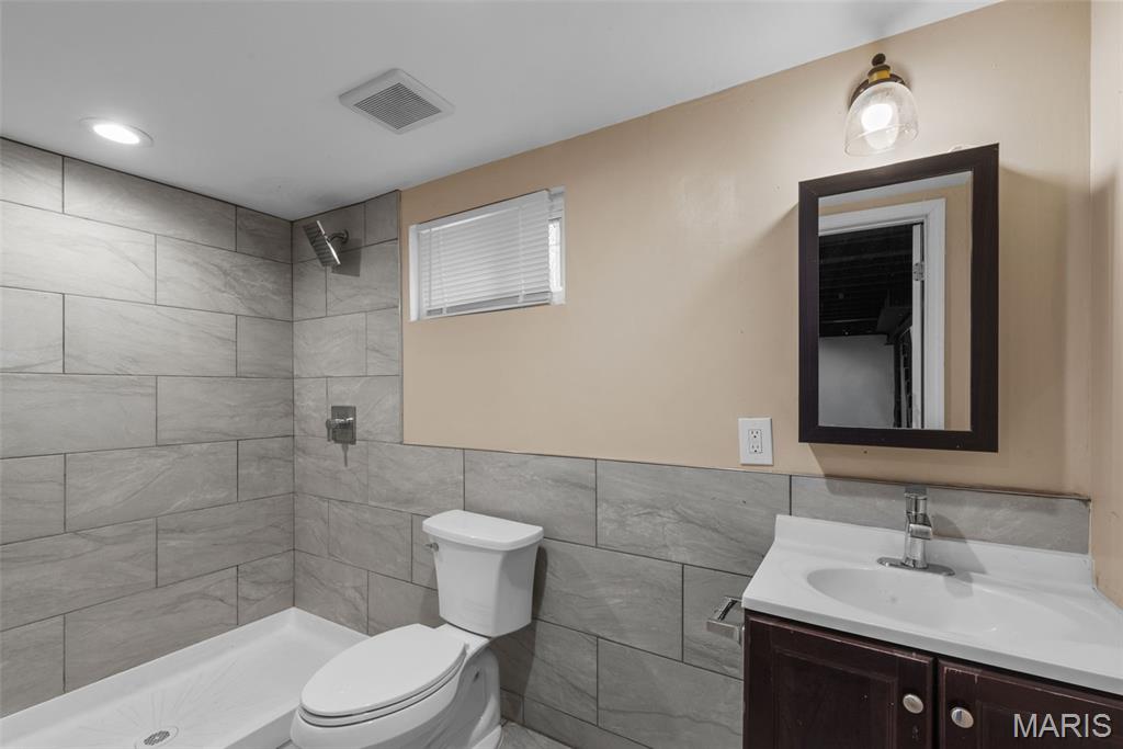 Townsend/West Cabanne Place - Residential