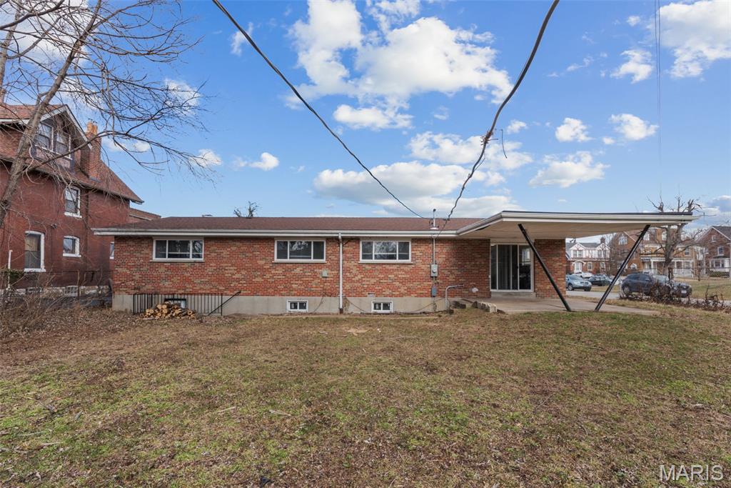 Townsend/West Cabanne Place - Residential