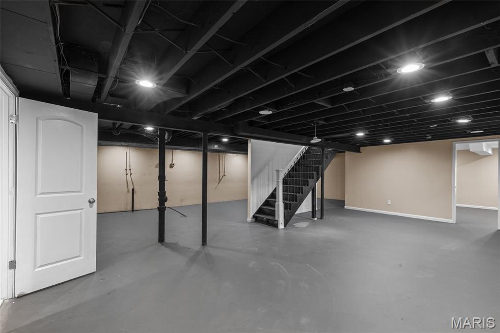 Townsend/West Cabanne Place - Residential
