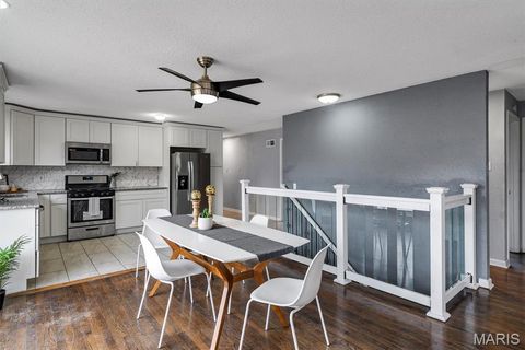 Tiny photo for 6064 W Cabanne Place, St Louis, MO 63112 (MLS # 26030413)