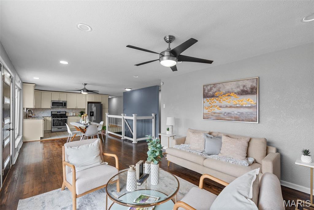 Townsend/West Cabanne Place - Residential