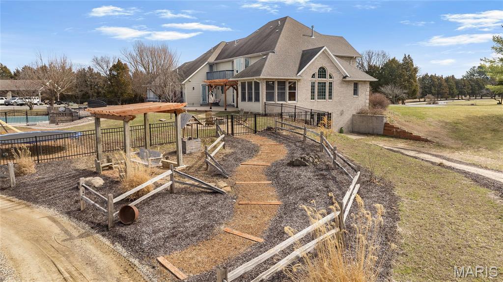 Fulton - Residential