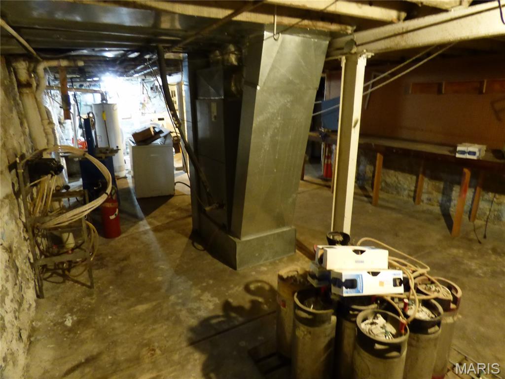 Prairie Des Noyes Add - Commercial Sale