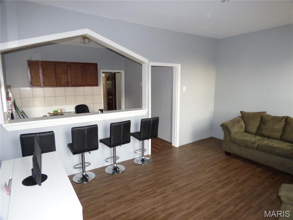 Prairie Des Noyes Add - Commercial Sale