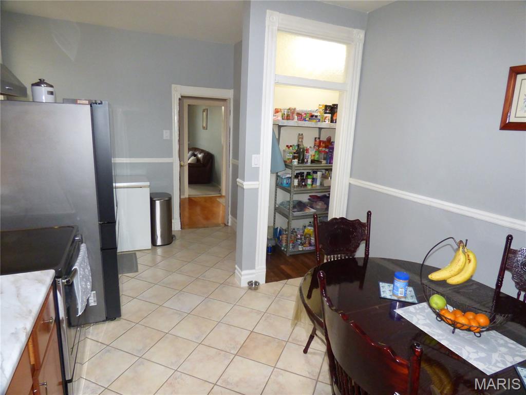 Prairie Des Noyes Add - Commercial Sale