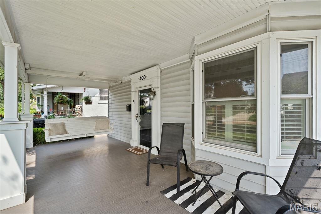 400 N Van Buren Avenue