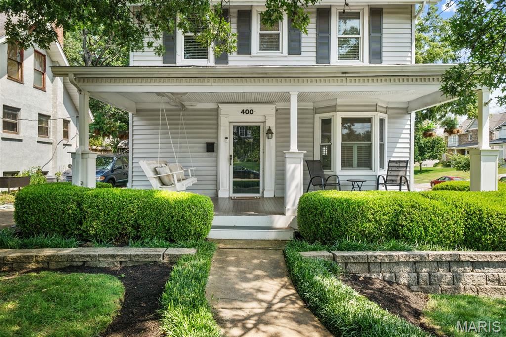 400 N Van Buren Avenue
