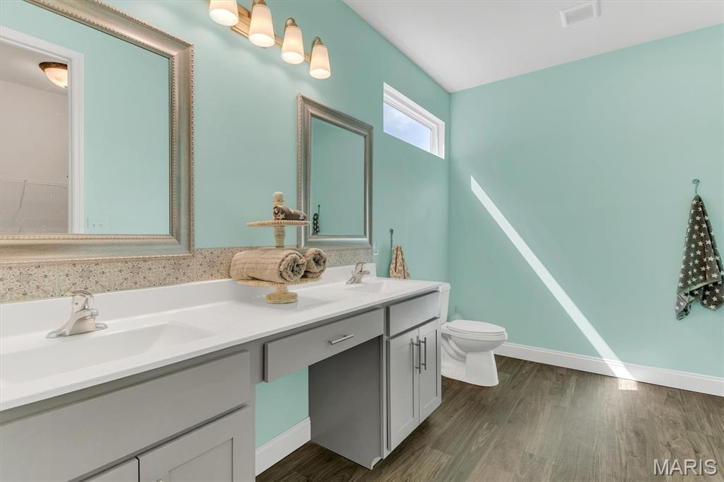 Wolf Hollow Estate - Residential