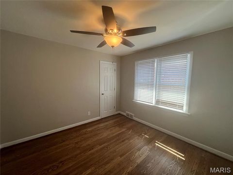 Tiny photo for 1135 Wilshire Avenue, University City, MO 63130 (MLS # 26018745)