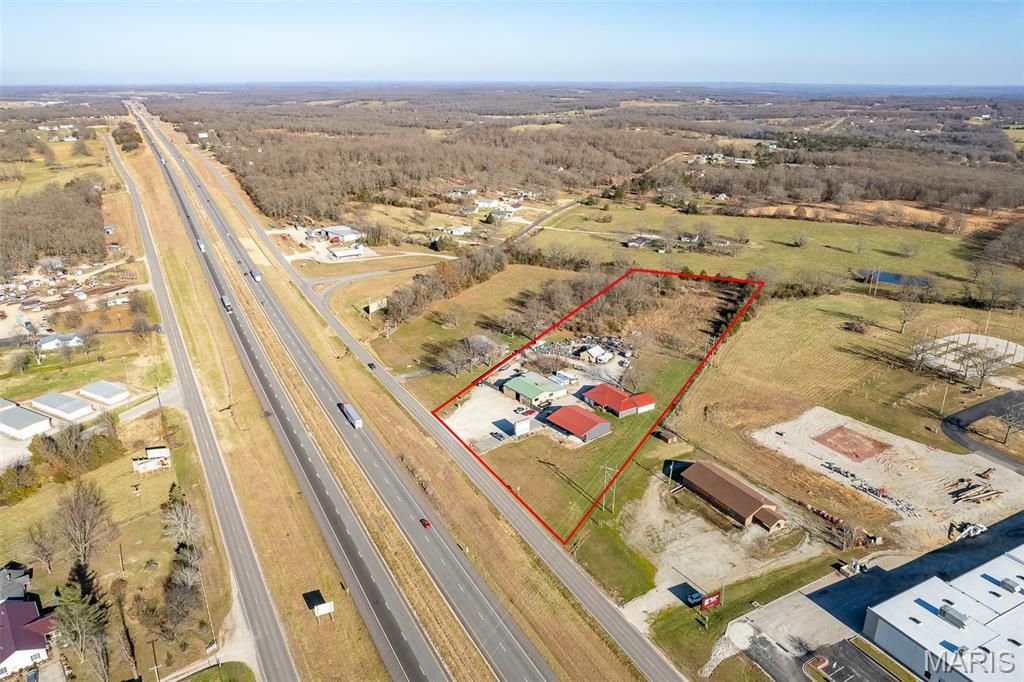 Photo of 22472 Highway Mm, Lebanon, MO 65536 (MLS # 26028631)