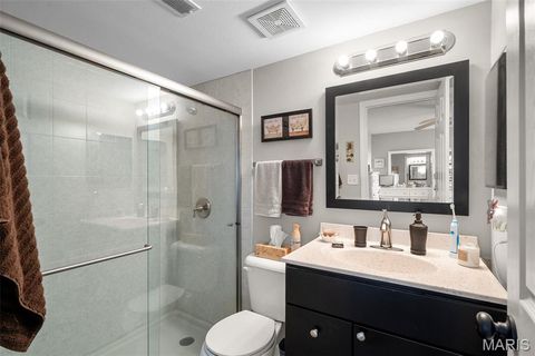 Tiny photo for 1932 Greenglen Drive #203, Kirkwood, MO 63122 (MLS # 26037874)