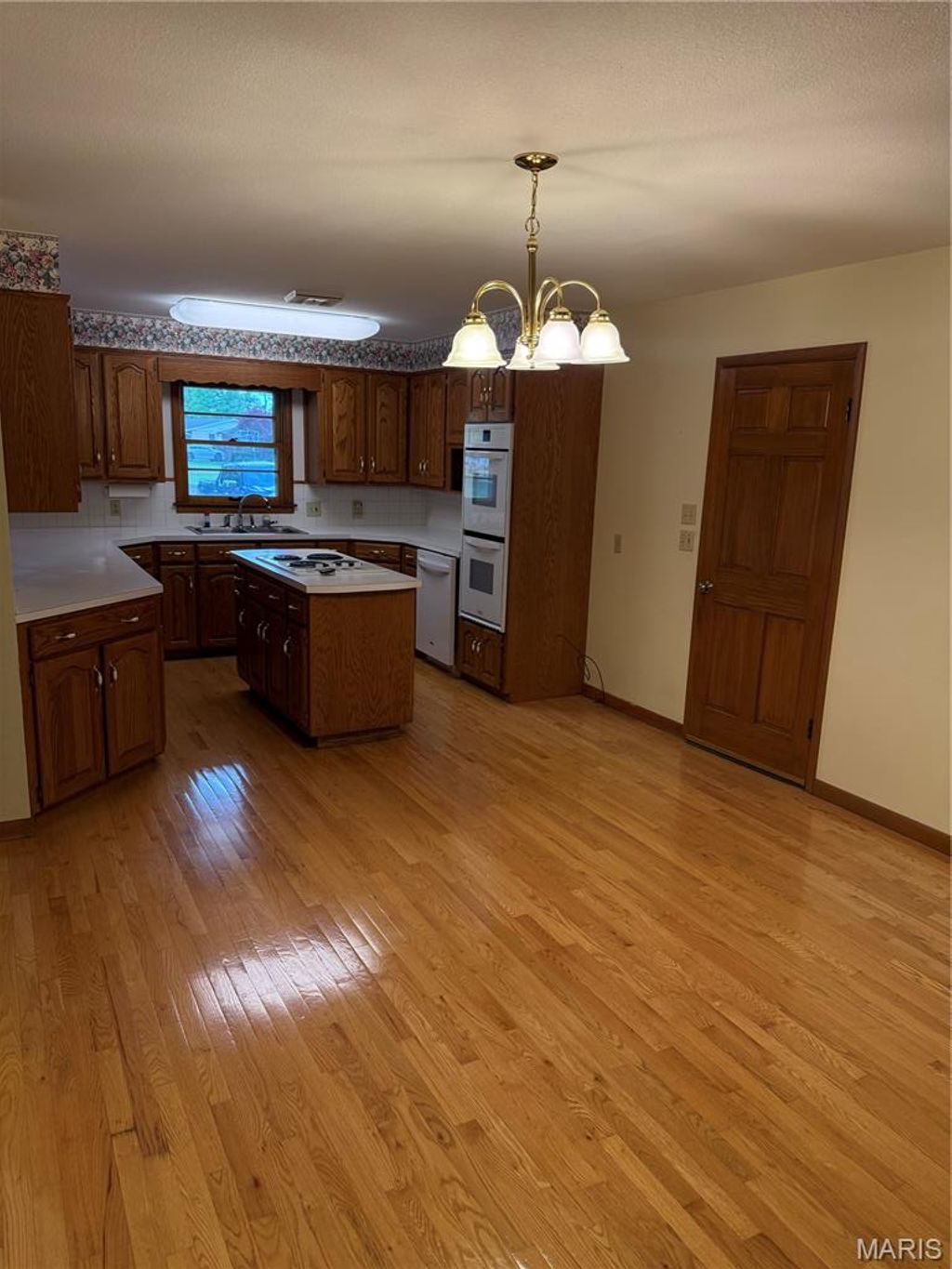 Photo of 310 Powers Avenue, Sikeston, MO 63801 (MLS # 26023737)