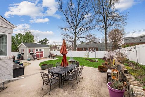 Tiny photo for 9842 Coventry Lane, St Louis, MO 63123 (MLS # 26017341)