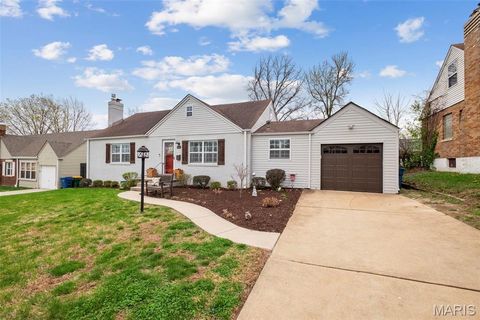 Tiny photo for 9842 Coventry Lane, St Louis, MO 63123 (MLS # 26017341)