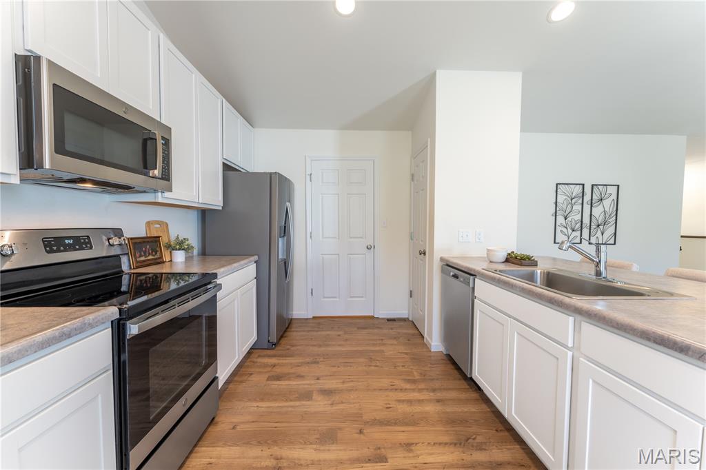 910 Boulder Crest Court