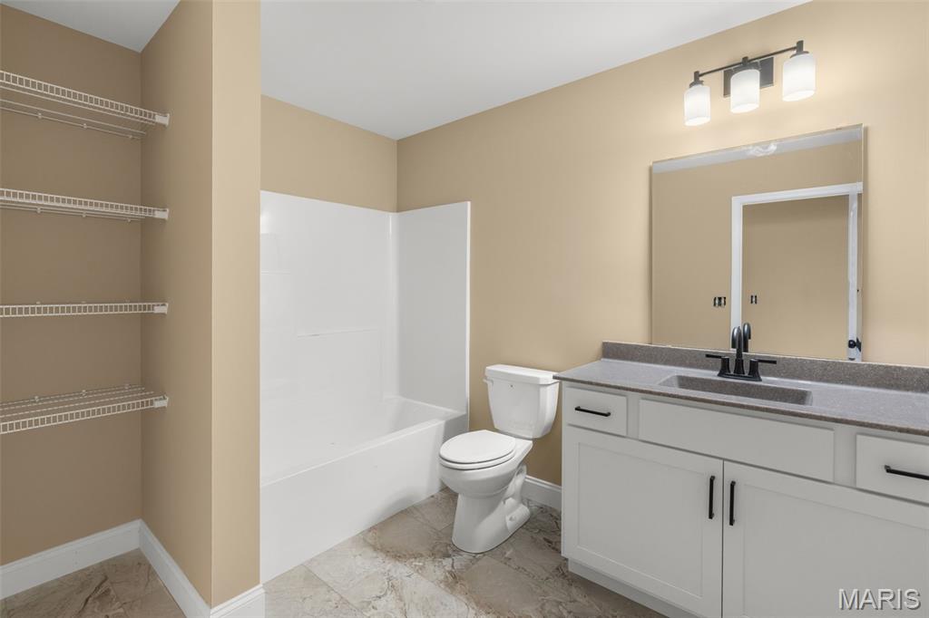 Country Lake Estates - Residential