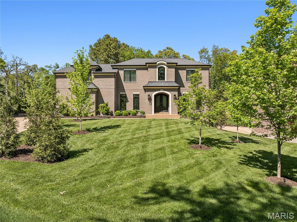 1 Tuscany Park