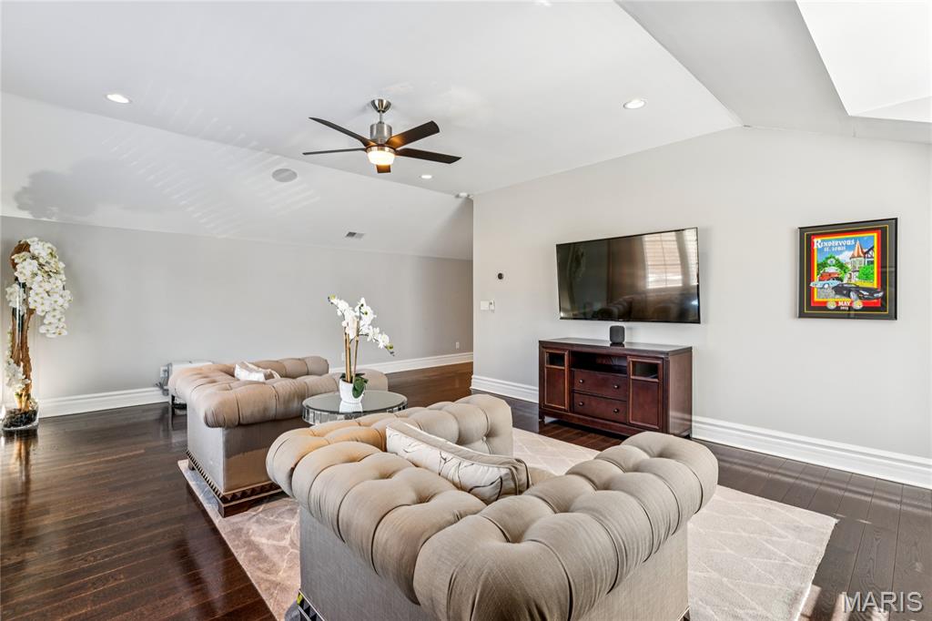 Tuscany Park - Residential