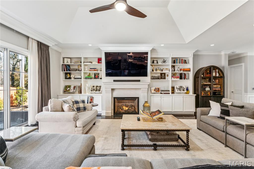 Tuscany Park - Residential