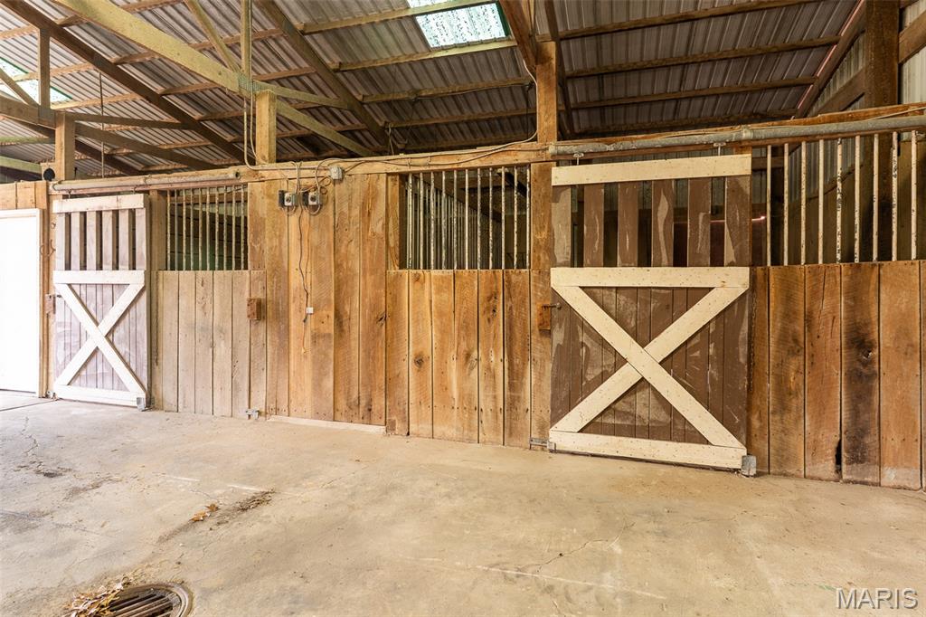 None-Unrestricted - Farm