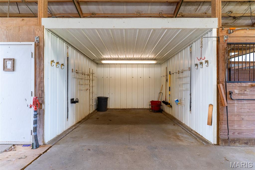 None-Unrestricted - Farm