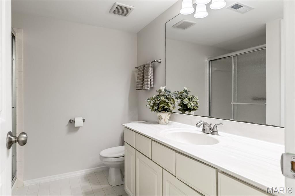 Spring Hill Farm Condo 14th - Residential