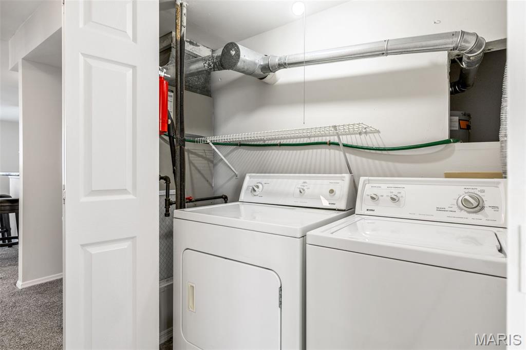 Spring Hill Farm Condo 14th - Residential