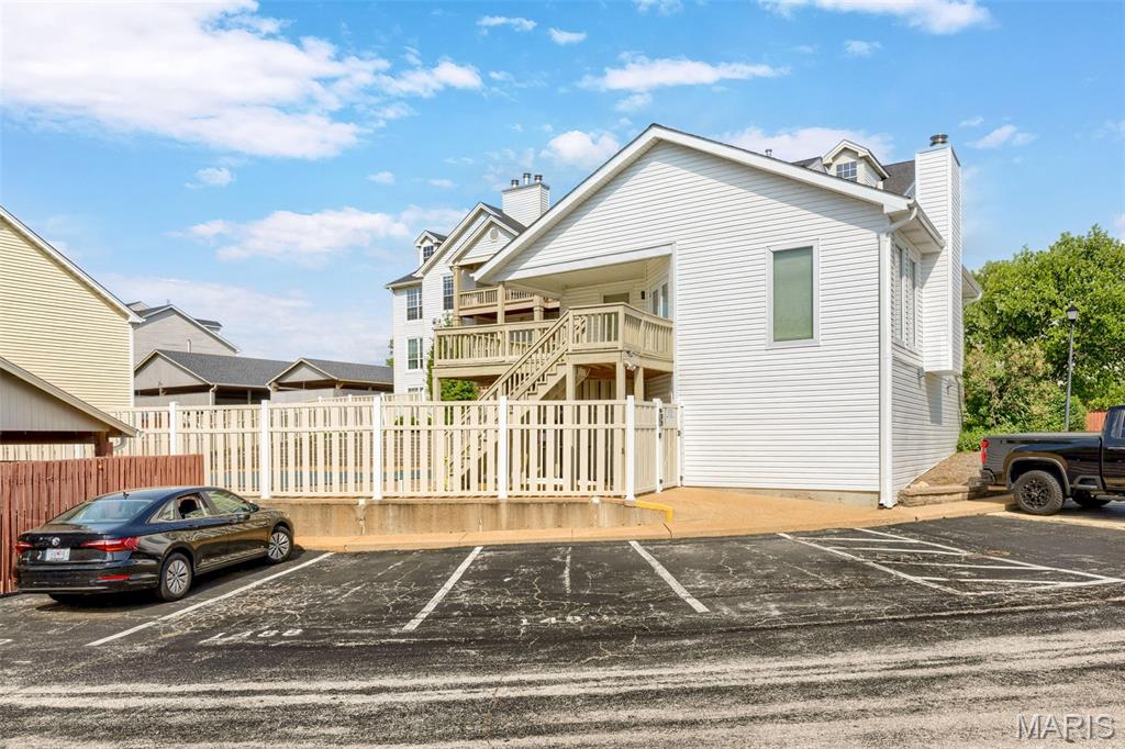 Spring Hill Farm Condo 14th - Residential