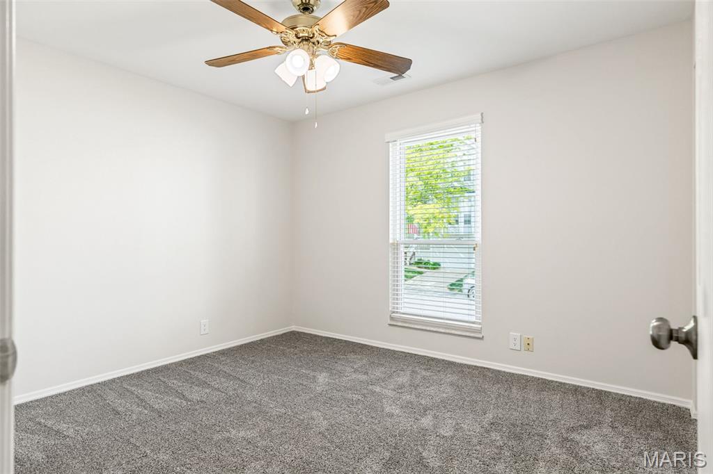 Spring Hill Farm Condo 14th - Residential