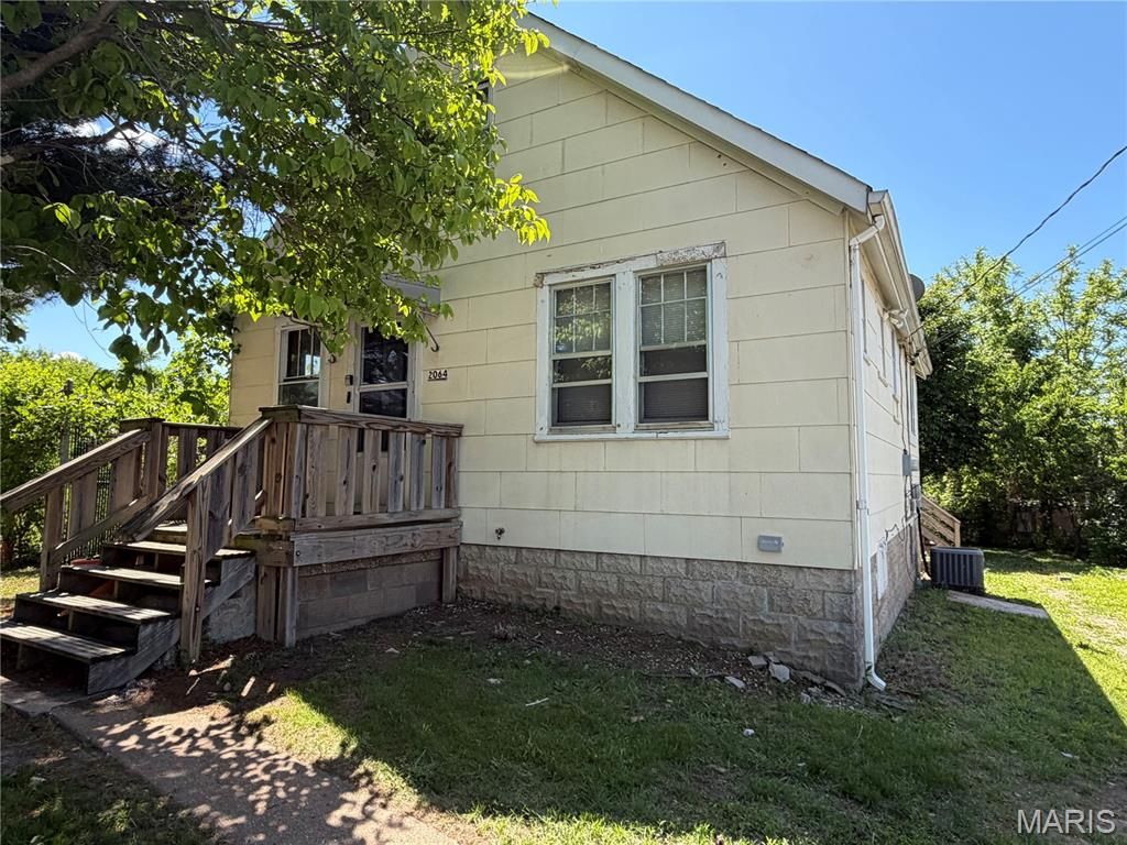 Photo of 2064 Chambers Road, St Louis, MO 63136 (MLS # 26026693)
