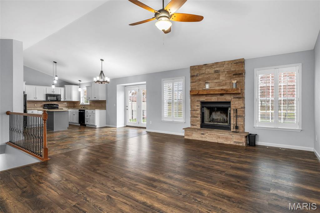 120 Palace Way Drive