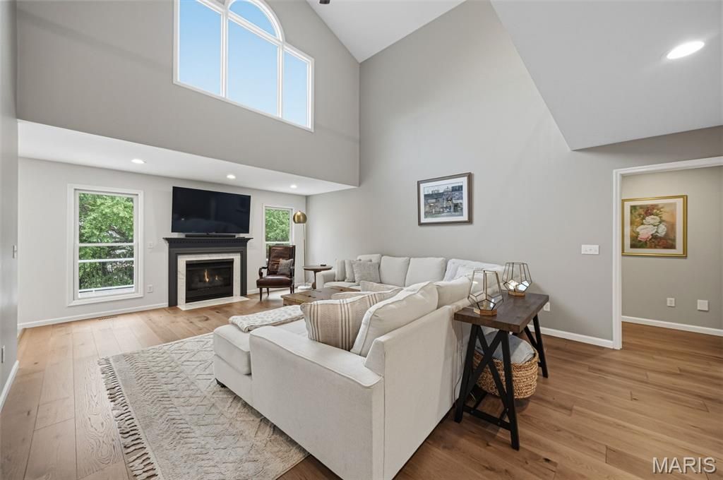 Photo of 3005 Cross View Estate, Unincorporated, MO 63129 (MLS # 26024457)
