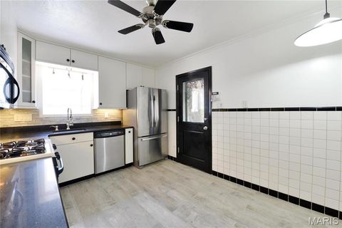 Tiny photo for 4 Girard, St Louis, MO 63119 (MLS # 26026770)