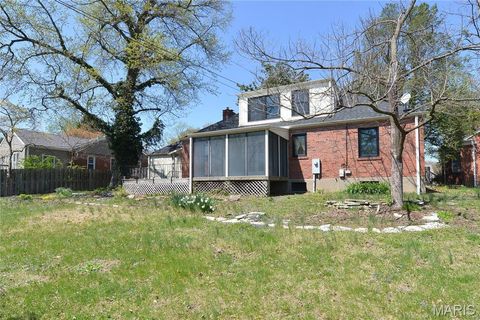 Tiny photo for 4 Girard, St Louis, MO 63119 (MLS # 26026770)