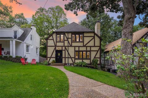 Photo of 336 Newport Avenue, Webster Groves, MO 63119 (MLS # 26040515)