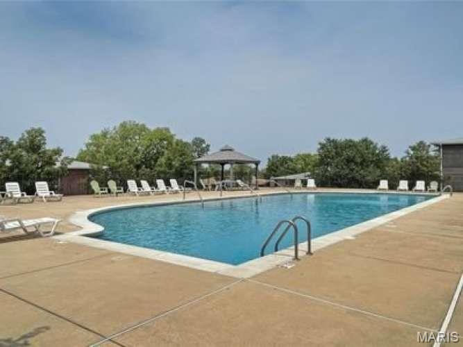 Lin Capri Condo - Residential