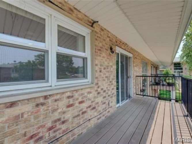 Lin Capri Condo - Residential