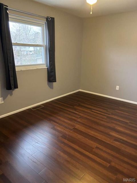 Tiny photo for 10395 Forest Brook Lane #E, Creve Coeur, MO 63146 (MLS # 26011284)