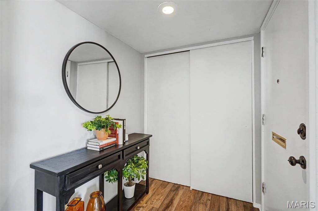 Photo of 1475 Hollywood Lane, Florissant, MO 63033 (MLS # 26013949)