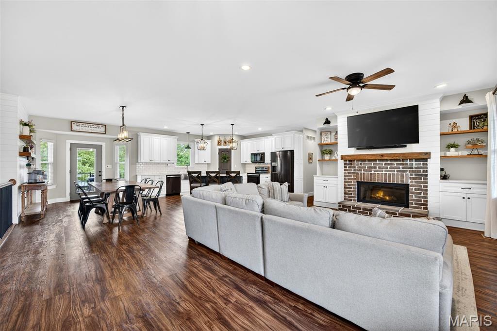 Meadowhaven - Residential