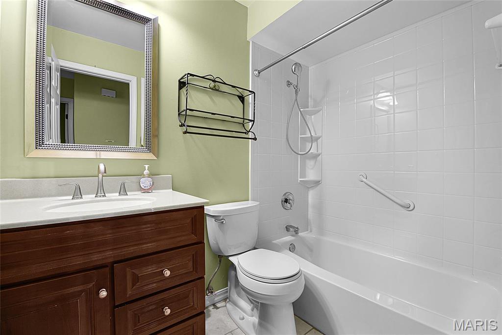 Lin Capri Condo - Residential Lease