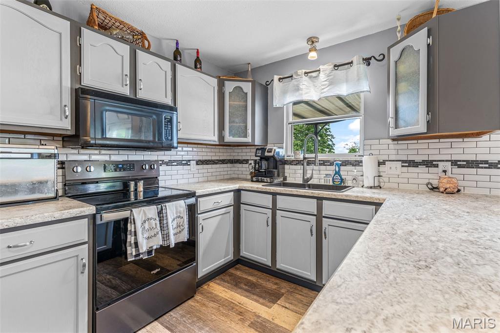 Westchester Oaks 3 - Residential