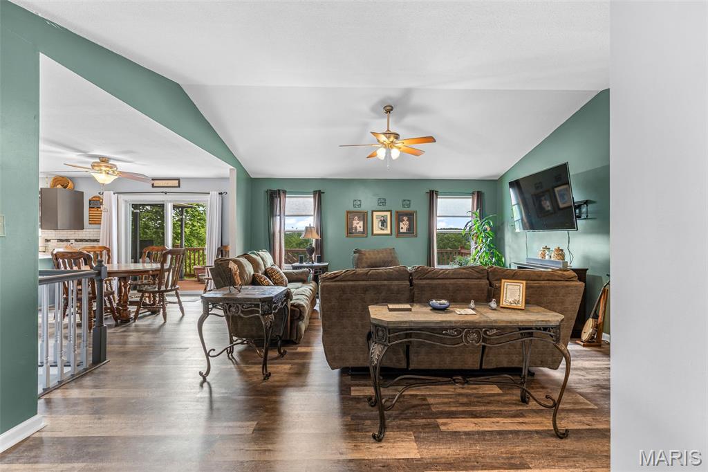 Westchester Oaks 3 - Residential