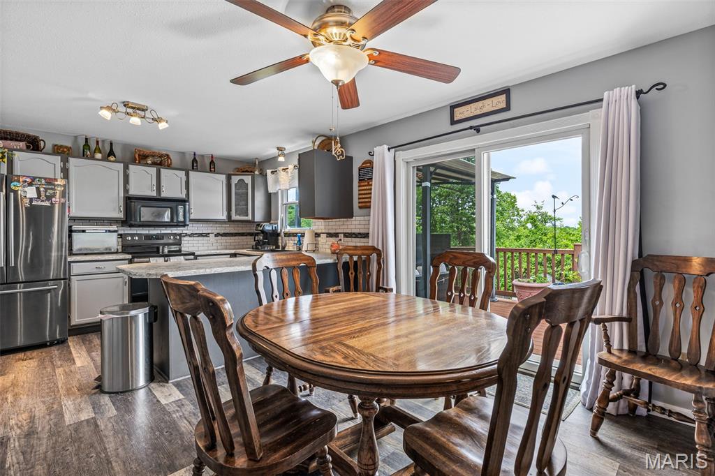 Westchester Oaks 3 - Residential