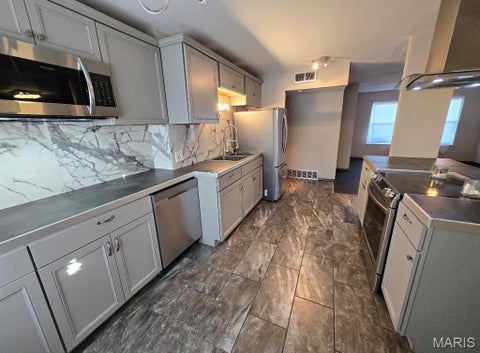 Tiny photo for 2536 Pershall Road, St Louis, MO 63136 (MLS # 26058429)