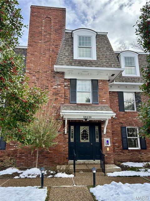 524 N Kirkwood Road 2B Kirkwood MO 63122