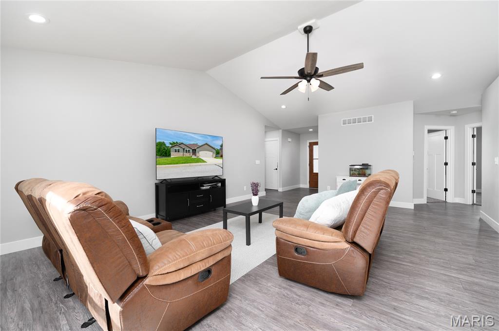 Summit Pass - Residential