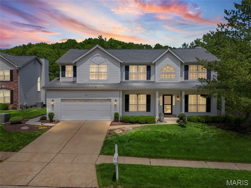 Photo of 815 Kiefer Trails Drive, Ballwin, MO 63021 (MLS # 26025916)